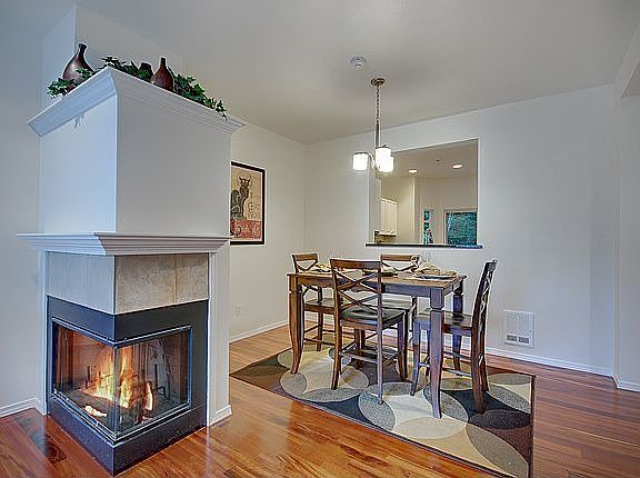 3rd image of 9303 176th Pl NE Unit 3