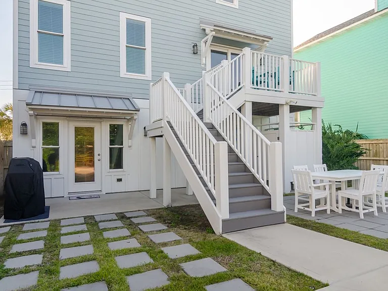 507 N Fort Fisher Blvd — Photo 50