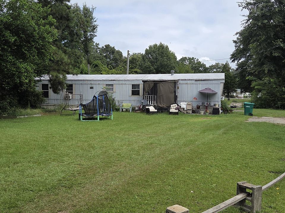 1st image of 203 Virginia Dare Dr