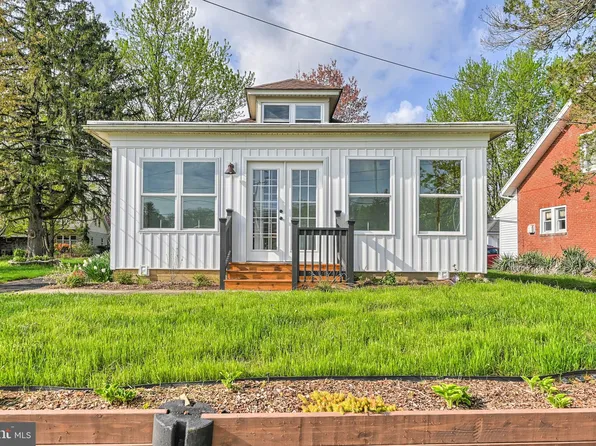 782 Delta Rd, Red Lion, PA 17356