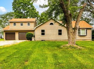 15350 Indian Hollow Rd, Grafton, OH 44044