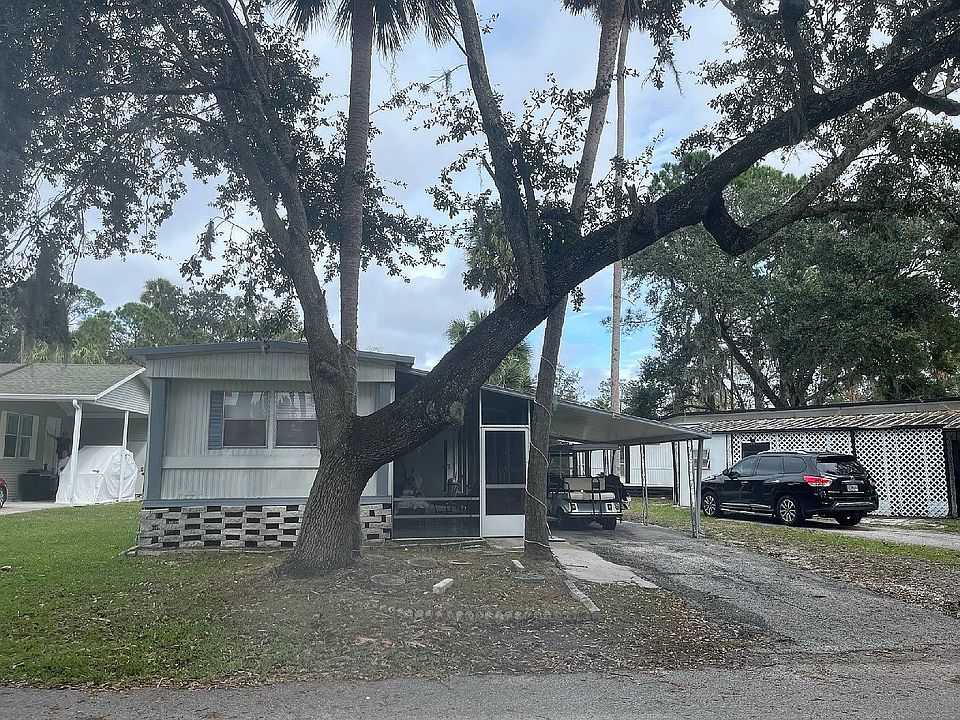 1st image of 8 Ivanhoe Ct