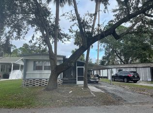 8 Ivanhoe Ct, Kissimmee, FL 34746