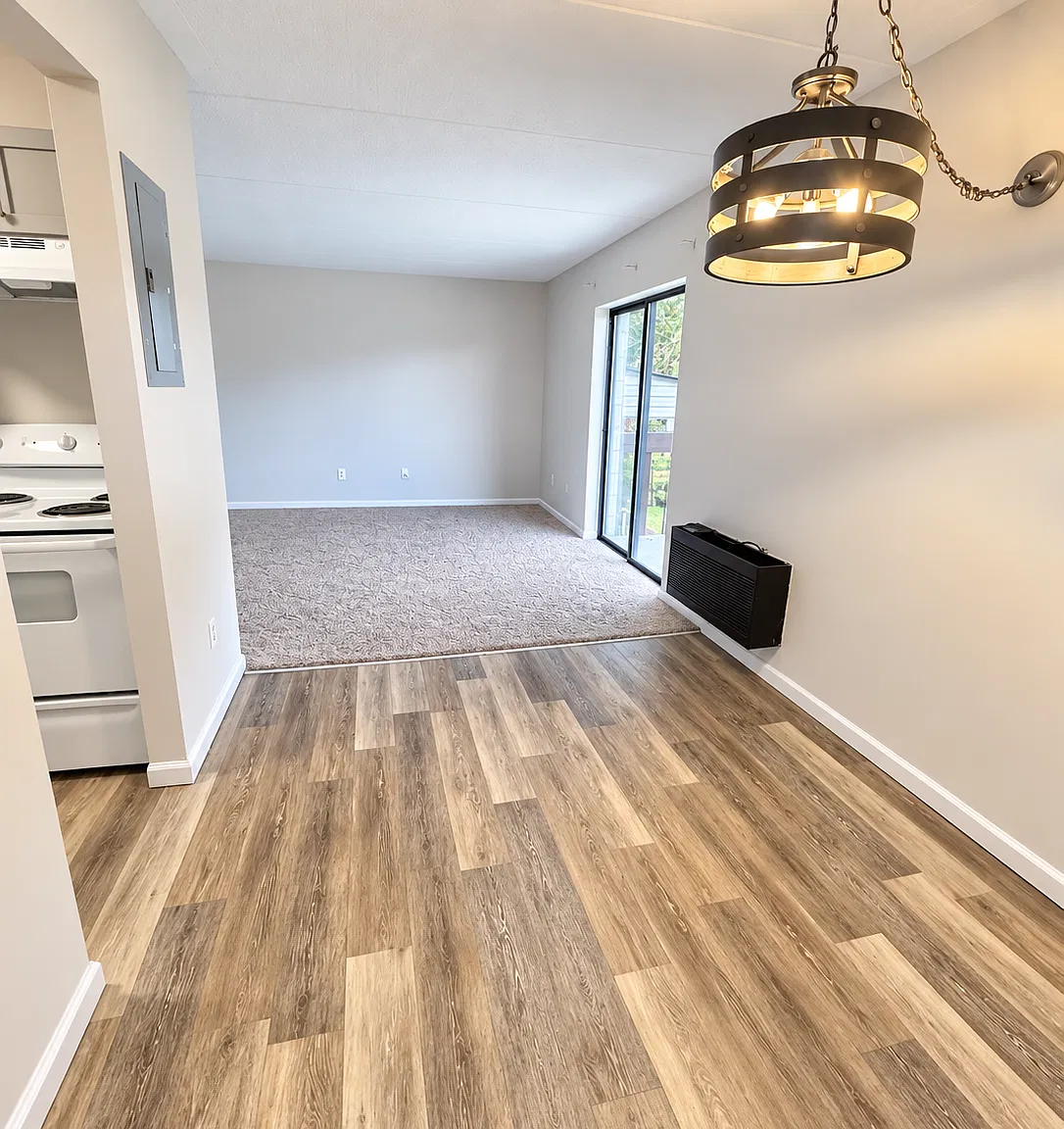 711 Cubbage St — Photo 4