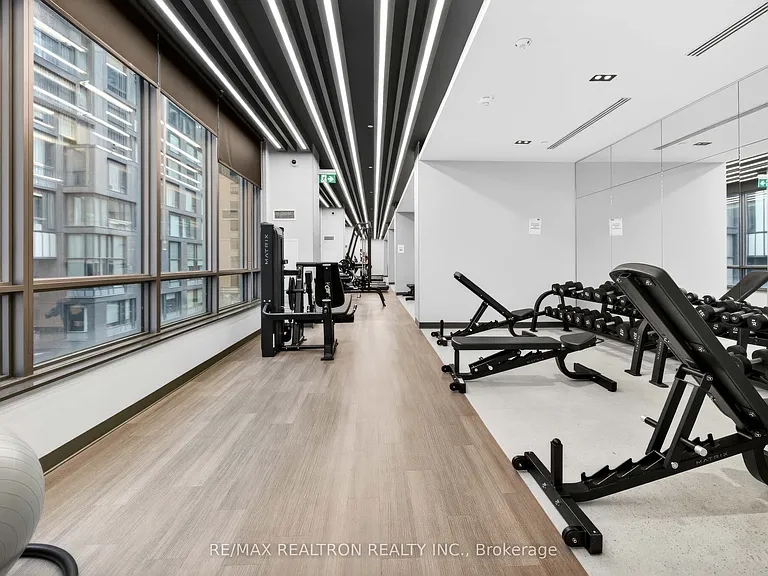 108 Peter St #4302 — Photo 40