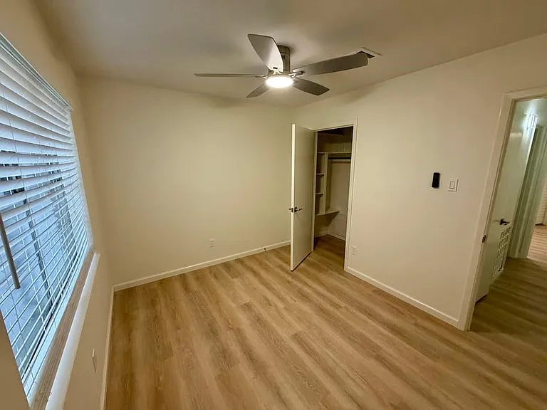 3428 Hickory Ln — Photo 11