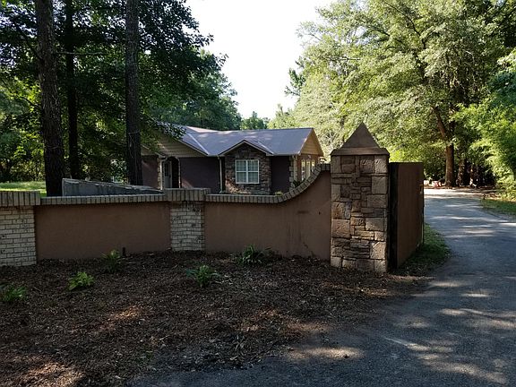 2nd image of 283 Tyrone Rd