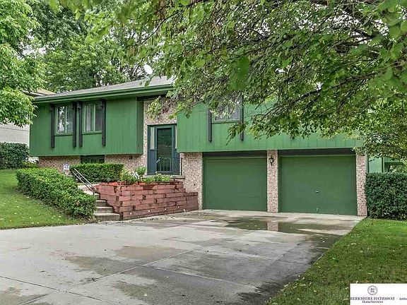 2nd image of 7407 S 47th St