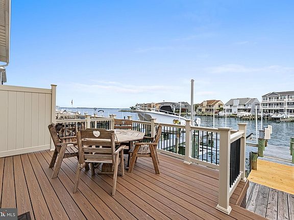 2nd image of 610 Bayshore Ct #3