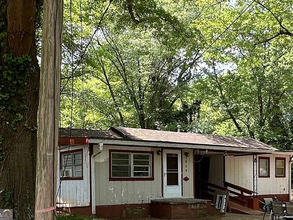 1st image of 703 Ruby St
