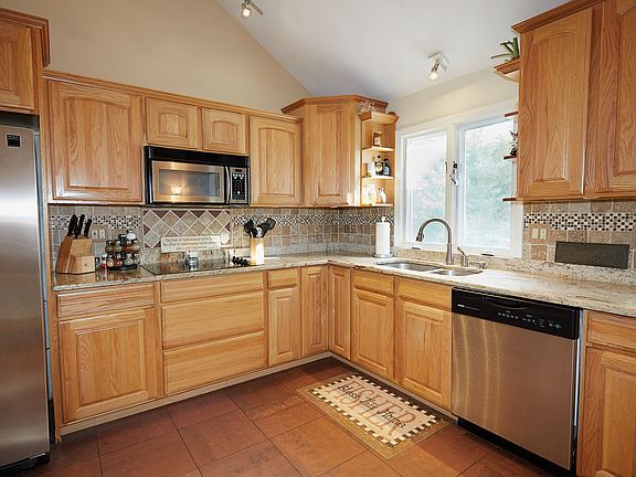 2nd image of 30 Fox Hill Dr