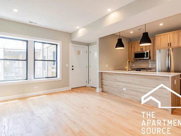 2455.5 W Logan Blvd #3, Chicago, IL 60647