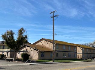 657 W Parlier Ave APT 114, Reedley, CA 93654