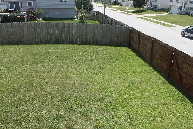 Back Yard / Privacy Fenced