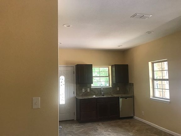 5th image of 1206 Bertha Ave
