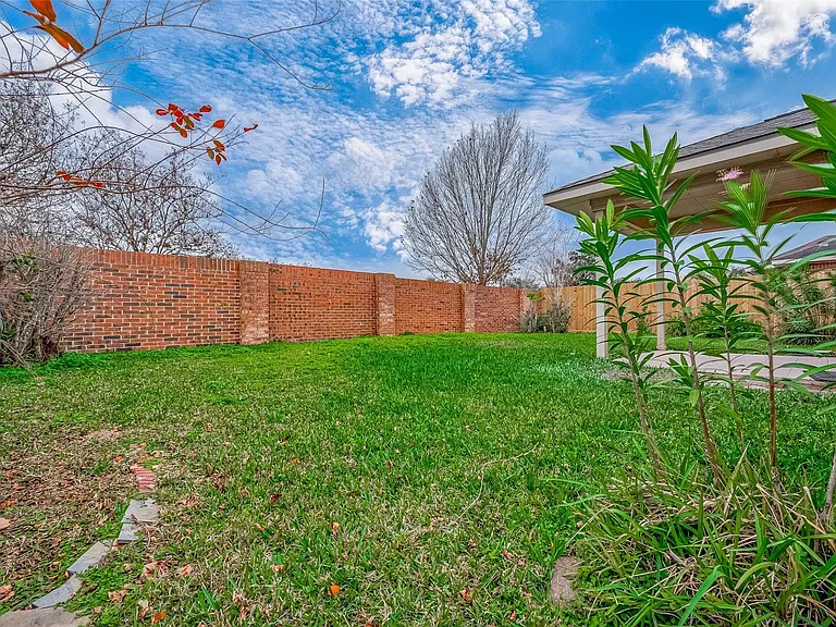 7514 Trail Holw — Photo 44