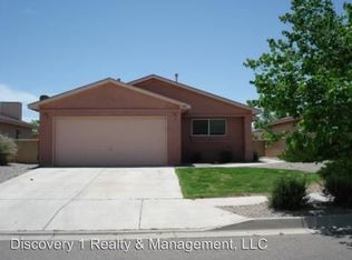 908 Perry Meadows Dr NE, Rio Rancho, NM 87144