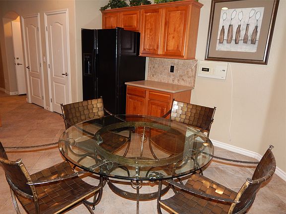 Kitchen Left Side