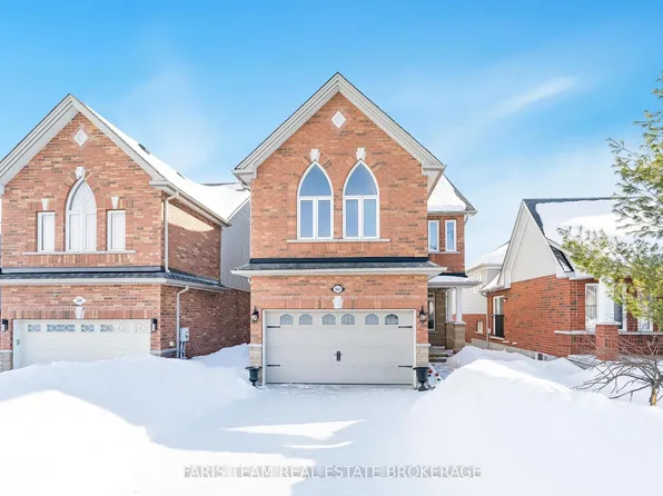 1845 Lamstone St, Innisfil, ON L9S 4Z8