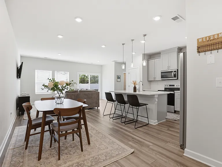 2317 Belterra Dr — Photo 4