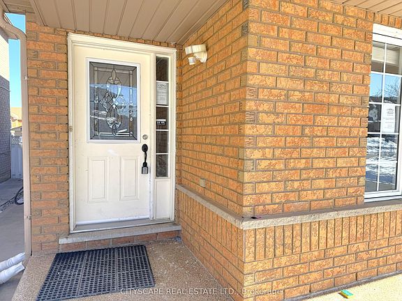 4th image of 127 Barleyfield Rd