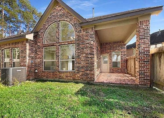 3rd image of 17911 Arapaho Hill Ln #A