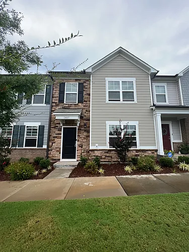 1407 Merrion Ave Photo 1