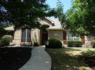 3824 Ridgemont Ln, Denton, TX 76210