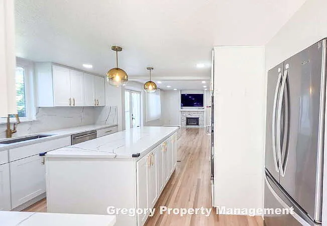 11204 NE 58th Pl — Photo 10