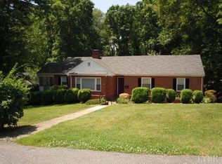 1405 Wakefield Rd, Lynchburg, VA 24503