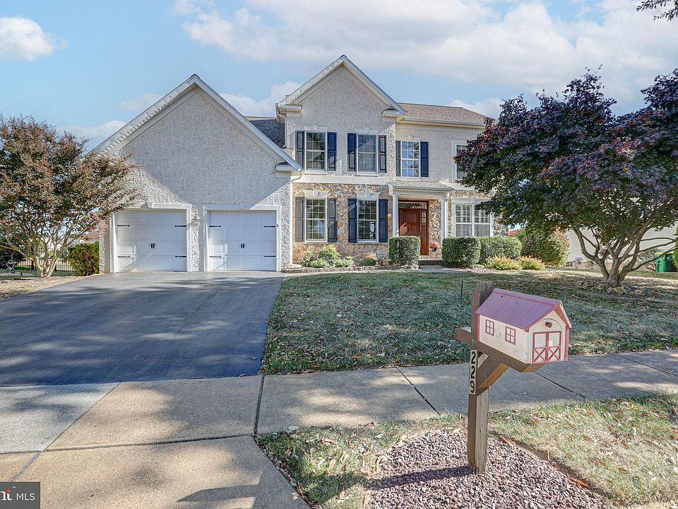 1st image of 229 Porky Oliver Dr