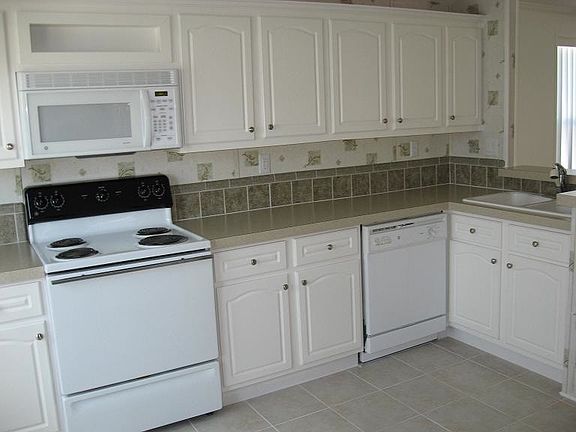 2nd image of 40 Freedom Dr