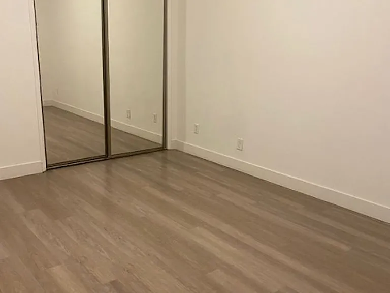 12720 Pacific Ave — Photo 7
