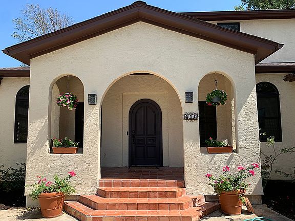 Front patio entrance