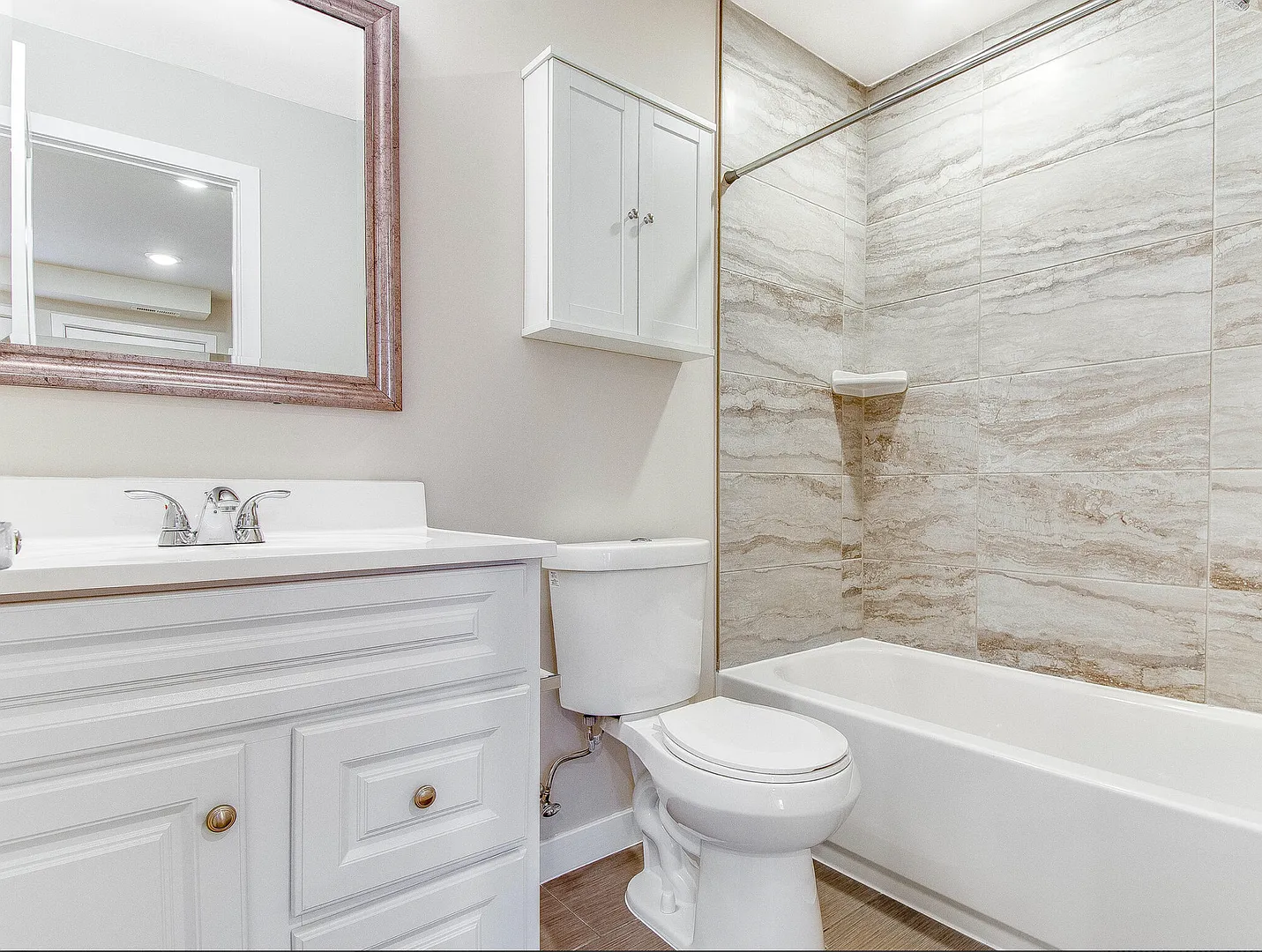The Marie Condominums — Photo 4