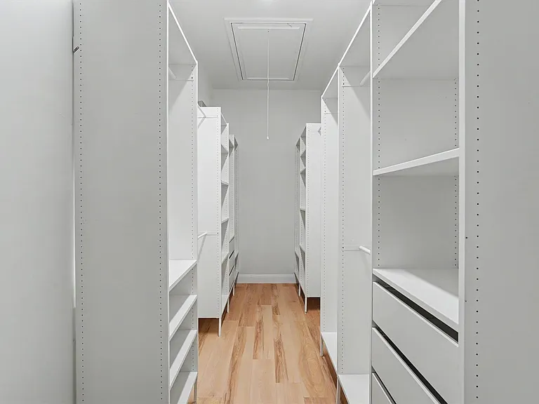 2905 Summer Cape Ct — Photo 19
