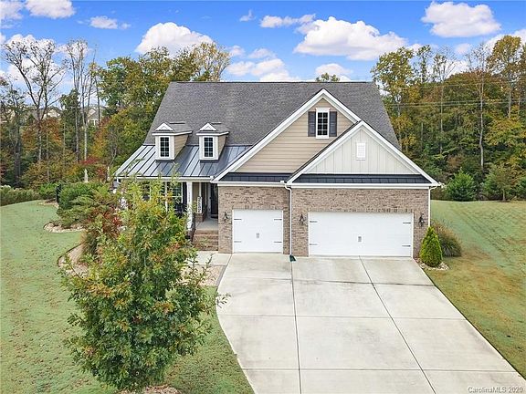 2nd image of 1152 Princeton Dr