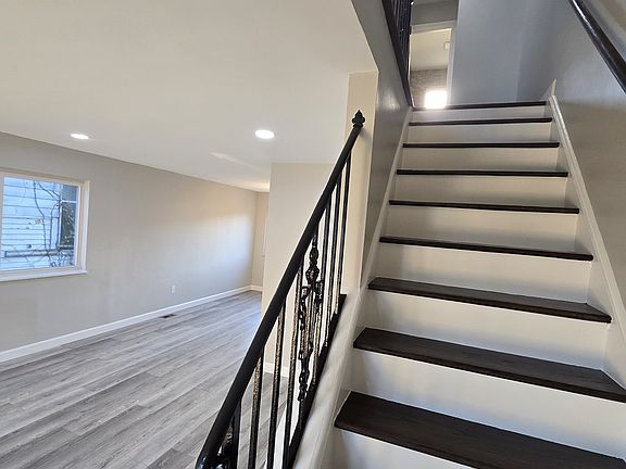 5th image of 5139 Colerain Ave #2