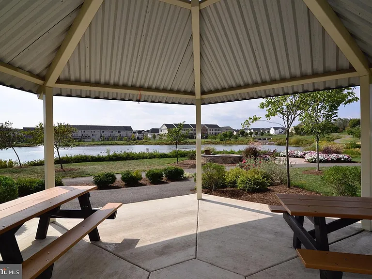 42463 Pine Forest Dr — Photo 36