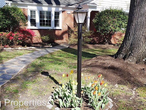 3rd image of 718 Timken Dr