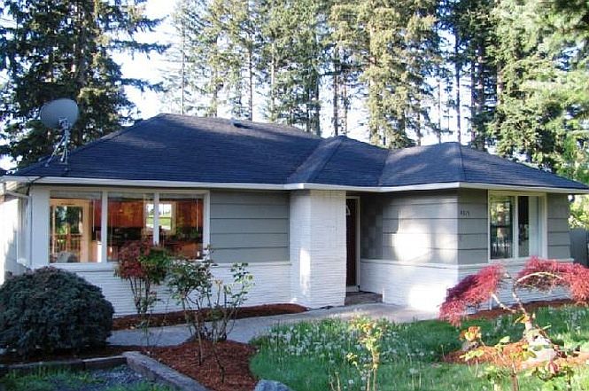 1st image of 4115 NE 82nd St