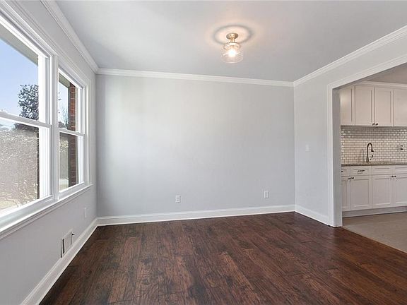 5th image of 3452 Larch Pine Dr