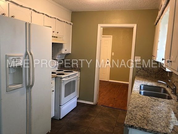 4th image of 8358 Redonda St