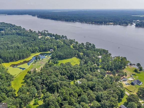 5th image of 622 Flintside Dr
