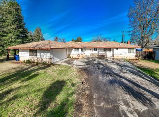 2809 Summer Ln, Madera, CA 93637