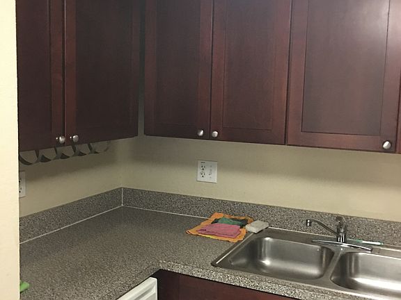3rd image of 2536 NW 24th St APT 3C
