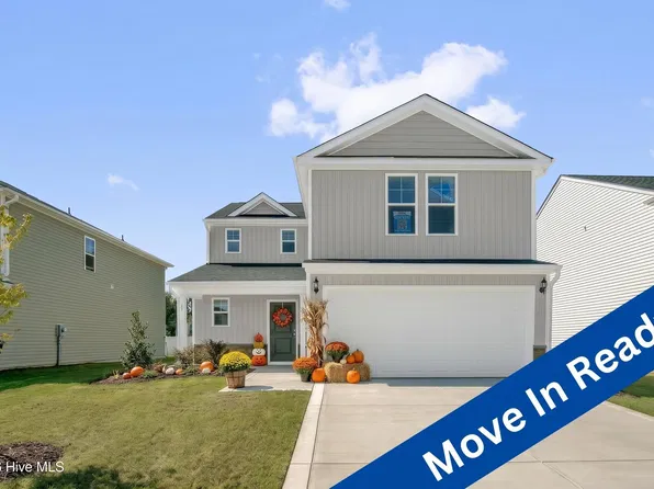 17 W Emily Gardens Drive, Selma, NC 27576