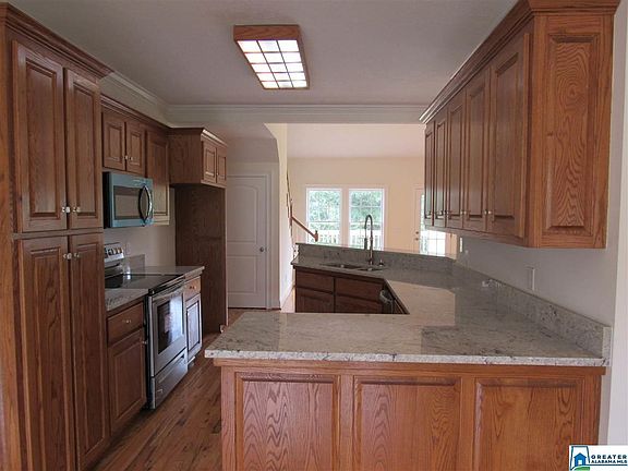 3rd image of 309 Waterford Way