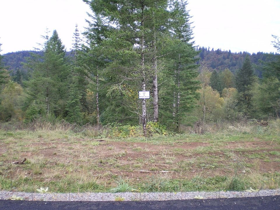 1st image of 6 Thompson Dr