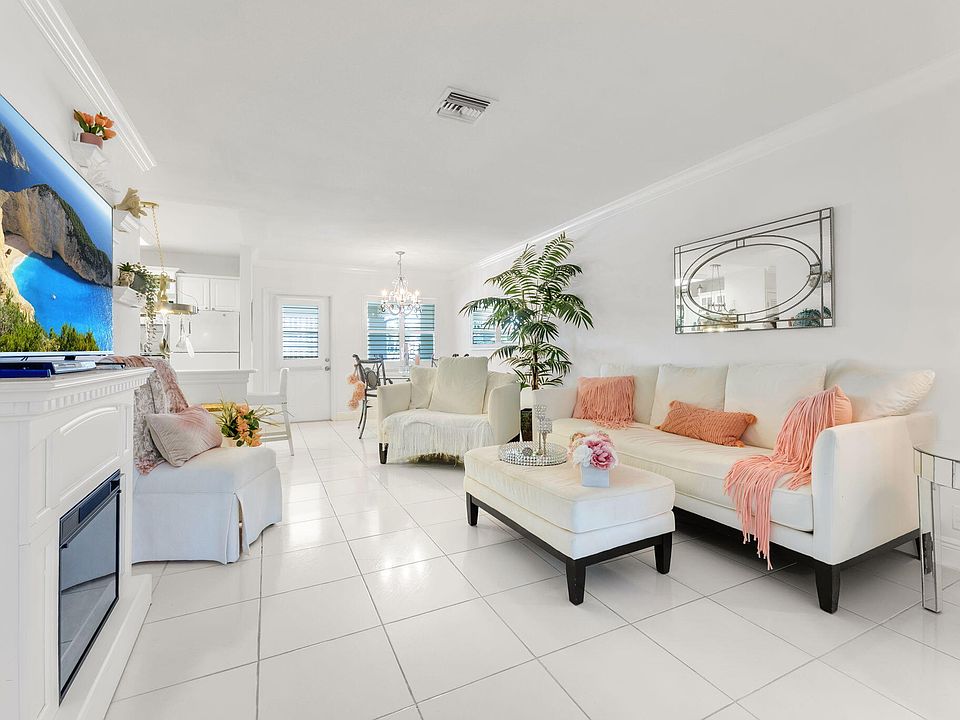 1st image of 2131 NE 42nd Court #211e